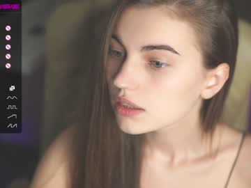 webcam girl hoolybunny today image #168010