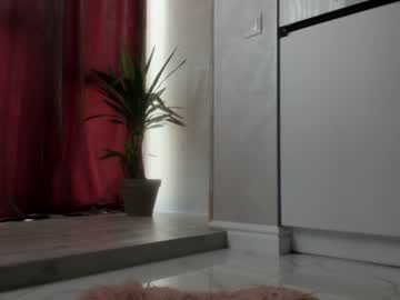 webcam girl meryfoxxx today image #2075039