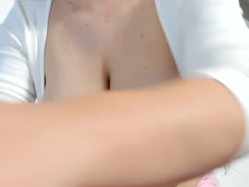 webcam girl bigtitsmary2 today image #1576928