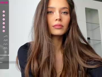 webcam girl isia_slay today image #3237919