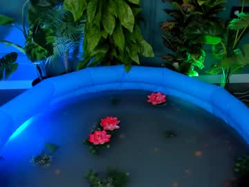 webcam girl milablush today image #3920412