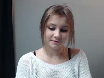 webcam girl relax_nina today image #193112