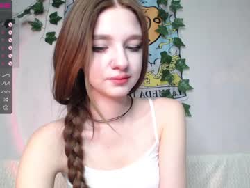 webcam girl shycinderella today image #3617782