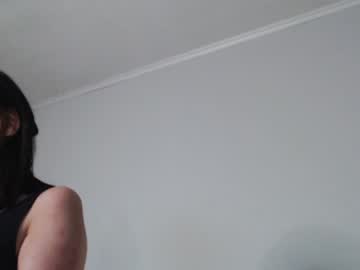 webcam girl babyhomealone today image #943625