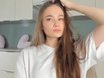 webcam girl miaaperry today image #3805012