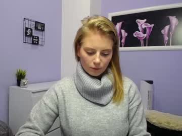 webcam girl julie_wayne today image #3367599