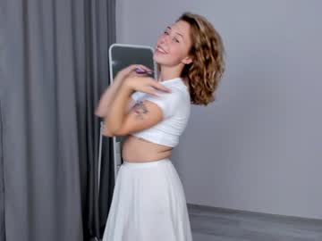 webcam girl lottie_shine today image #2715393