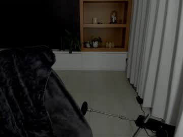 webcam girl cassy_cum today image #204484