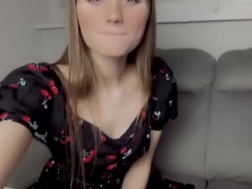 webcam girl ketr1nm00n today image #1603854