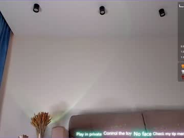 webcam girl megan_foxxx15 today image #2772544