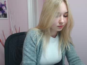 webcam girl lila_page today image #1098563