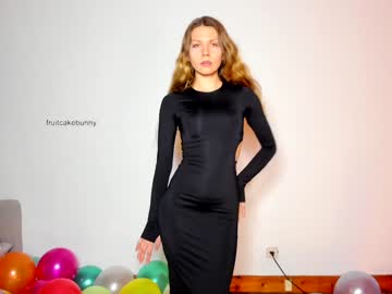 webcam girl fruitcakebunny today image #662286
