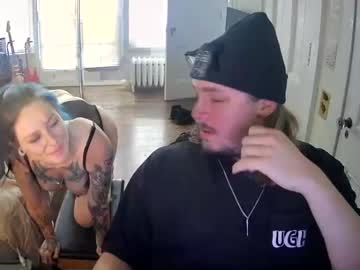 webcam couple drawyoursword today image #1424909