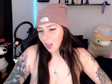 webcam girl bigtittedtattedlesbian today image #2838496