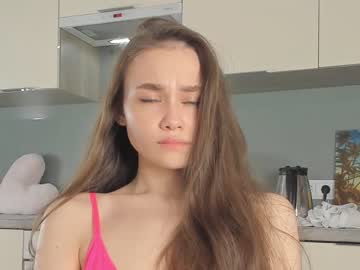 webcam girl miaaperry today image #3792985