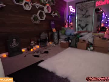 webcam girl heatherbby9 today image #2903218