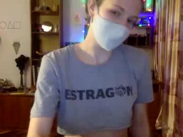 webcam girl thepika_chu today image #987791