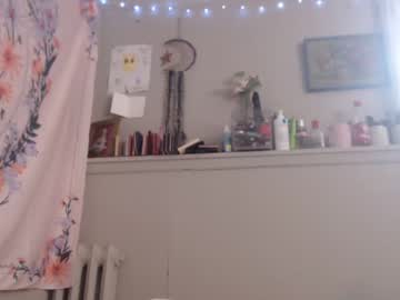 webcam girl nawtymimi today image #339472