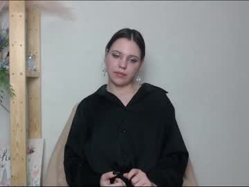webcam girl lalitacry today image #3602281