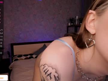 webcam tranny salimur today image #3065892