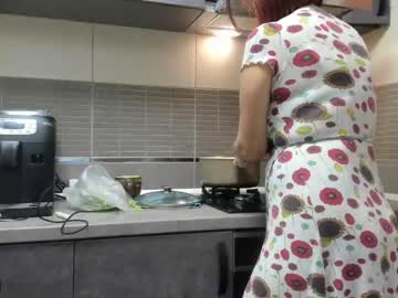 webcam girl _luckycharms today image #842928
