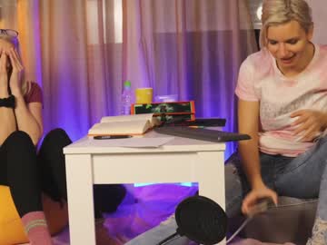 webcam couple sebilone today image #978471