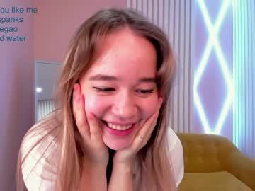 webcam girl kristycoy today image #3442069