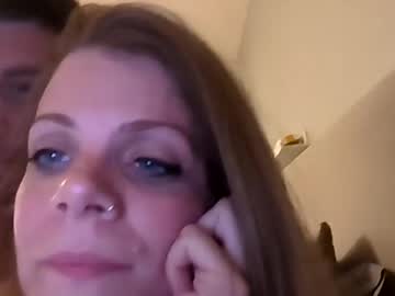 webcam couple nudgemanalice69 today image #4098445