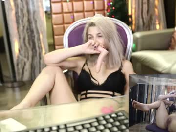 webcam girl mira18_ today image #3375325