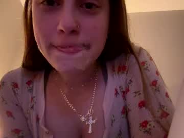 webcam girl lilakeo today image #4054332