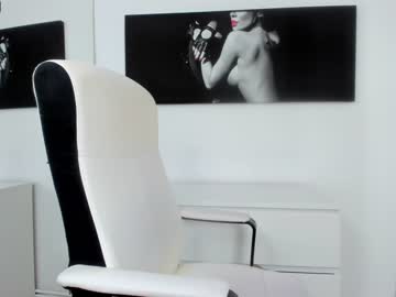webcam girl ingridblondy94 today image #3925750