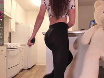 webcam girl 007movie today image #1304918
