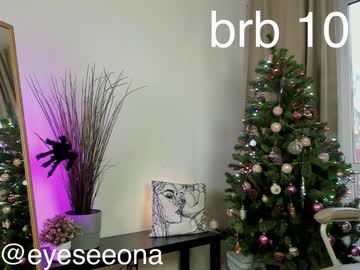 webcam girl eyeseeona3 today image #3317721