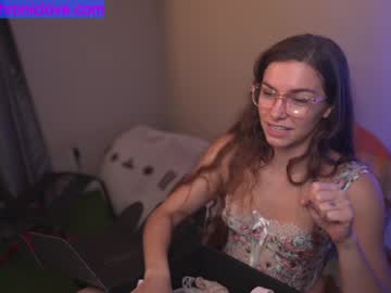 webcam girl chroniclove today image #2181817