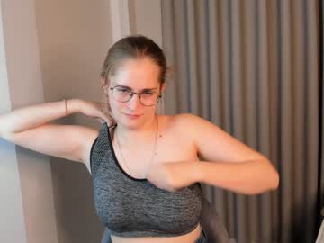 webcam girl brookehanna today image #3975117