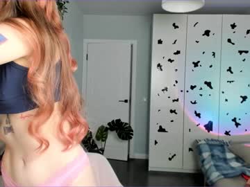 webcam girl thisisamelia today image #3626363