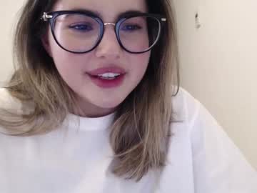 webcam girl playnofuckinggames today image #1411492
