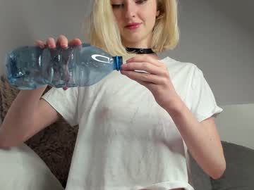 webcam girl yournaughtymiss today image #1800630