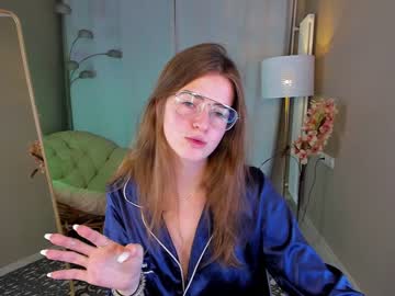 webcam girl zlata_luna today image #489393