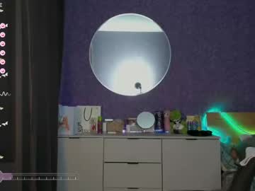 webcam girl bellaelya today image #4076823