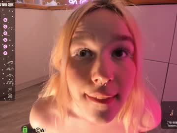 webcam girl holy_rave today image #3632346