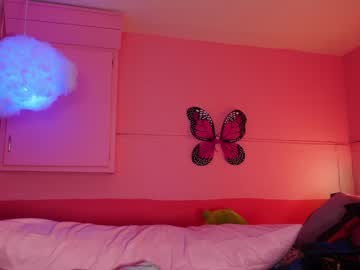 webcam girl lenajewel today image #2180430