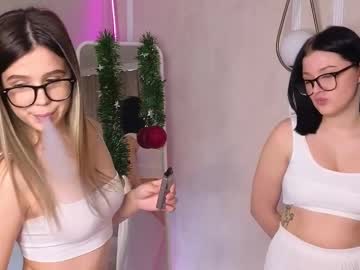 webcam couple phyllisheart today image #4060012