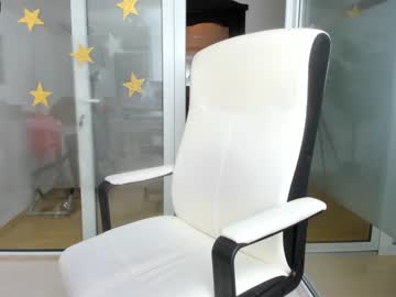 webcam girl ingridblondy94 today image #3696396