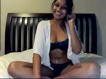 webcam girl xzaramx today image #980739