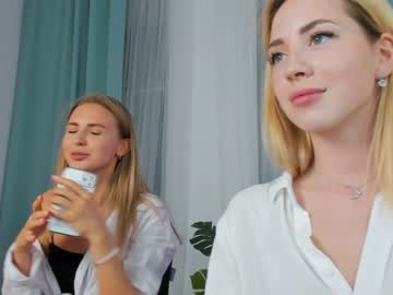 webcam girl emmi_rosee today image #1596563