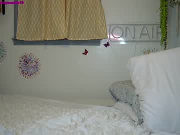 webcam girl 19honeysuckle today image #2202508