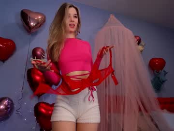 webcam girl milablush today image #3732850