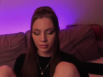 webcam girl maryhillt today image #3633682