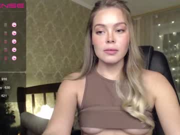 webcam girl shykitten111 today image #1088276